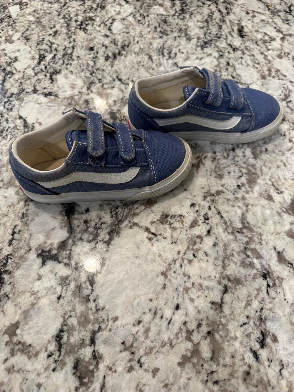 Kids Vans Navy Canvas Velcro Sneakers